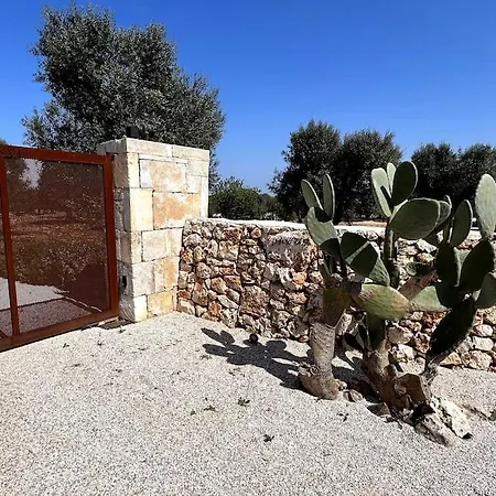 Boomerang Villa